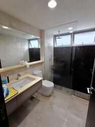 euHabitat (D14), Condominium #568093021